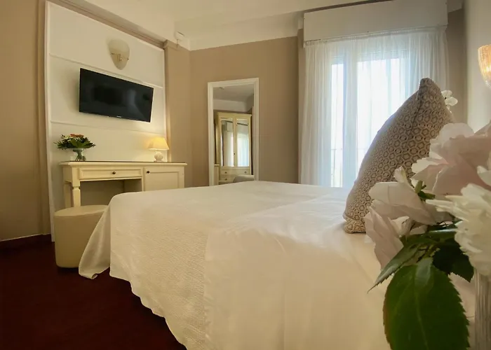 Hotel Admiral - On The Beach Riccione